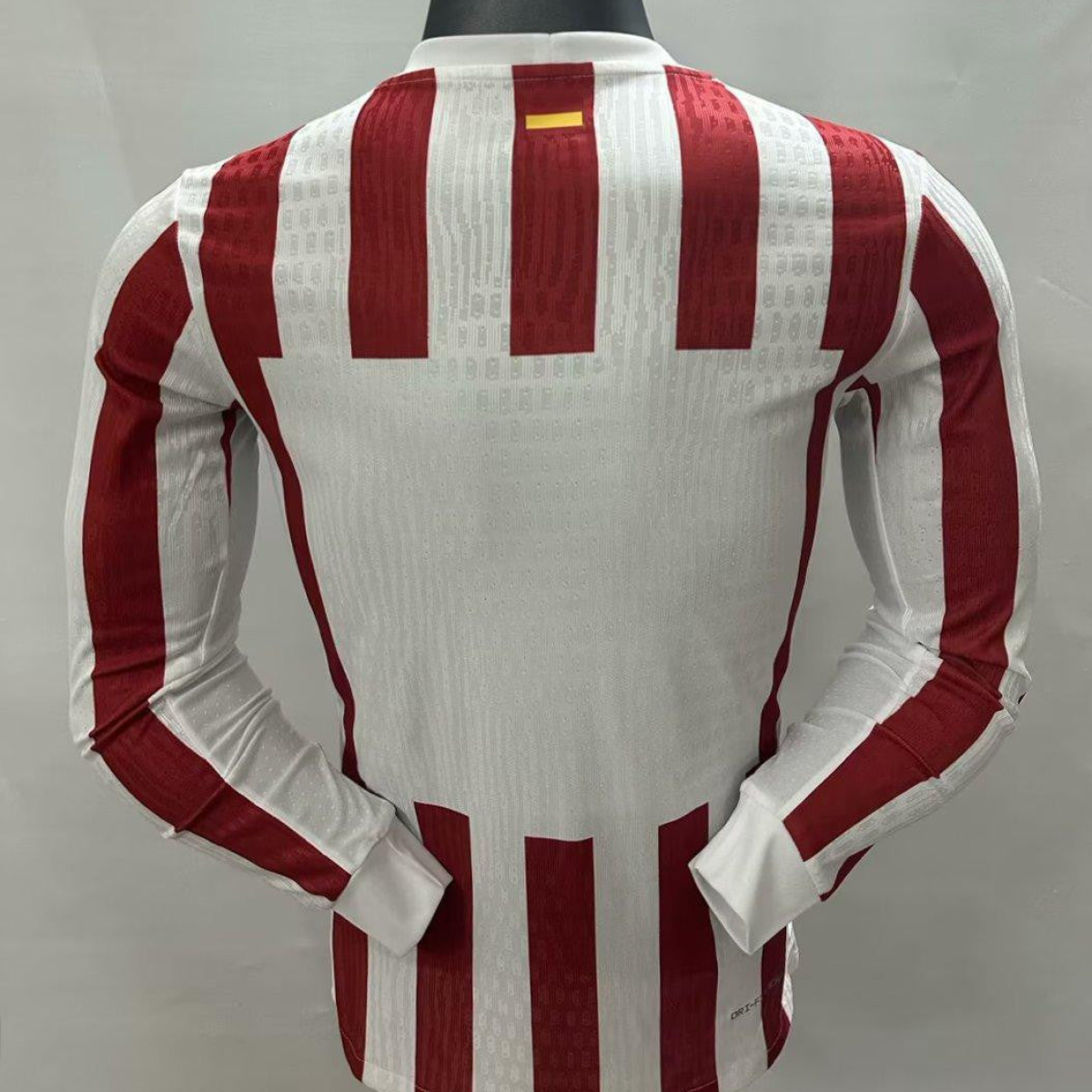 2025/26 Player Version Atletico Madrid Home Long Sleeve Jersey