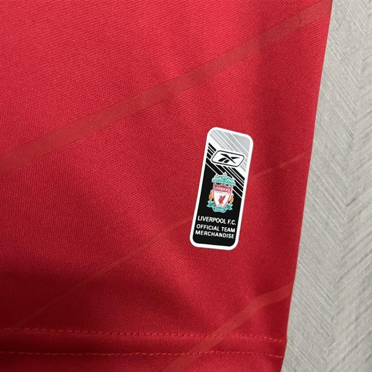 2005/06 Retro Liverpool Home Jersey
