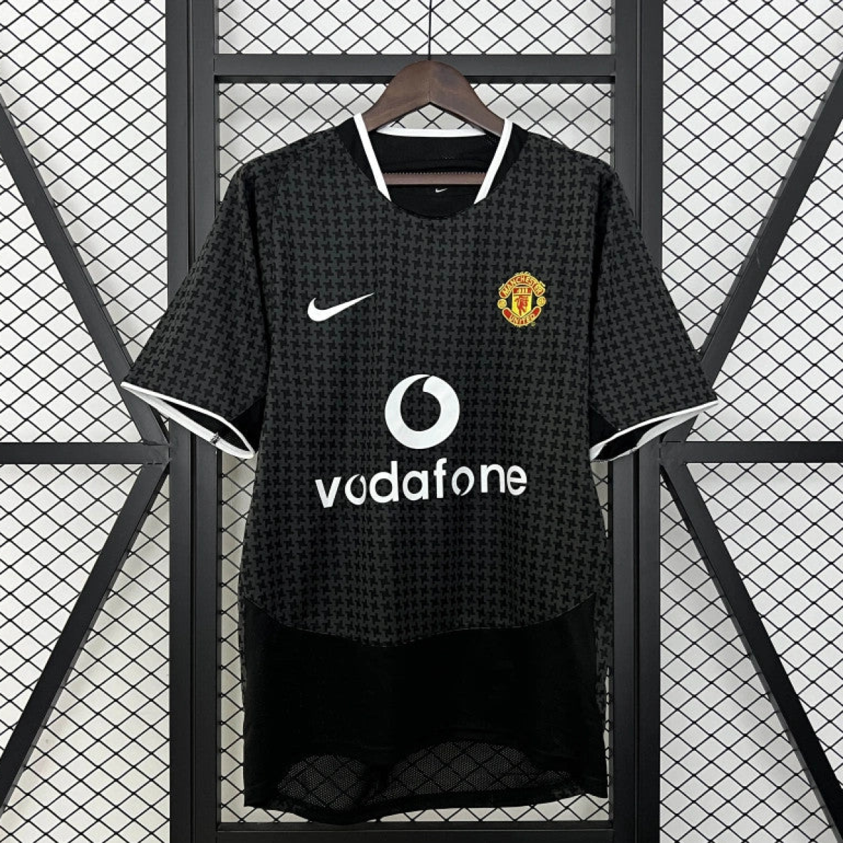 03/05 Retro Manchester United Away Jersey