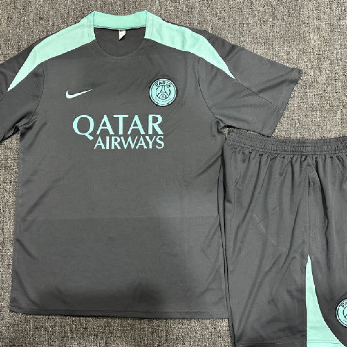 24/25 Kids PSG Grey Short Sleeve Jersey+Shorts