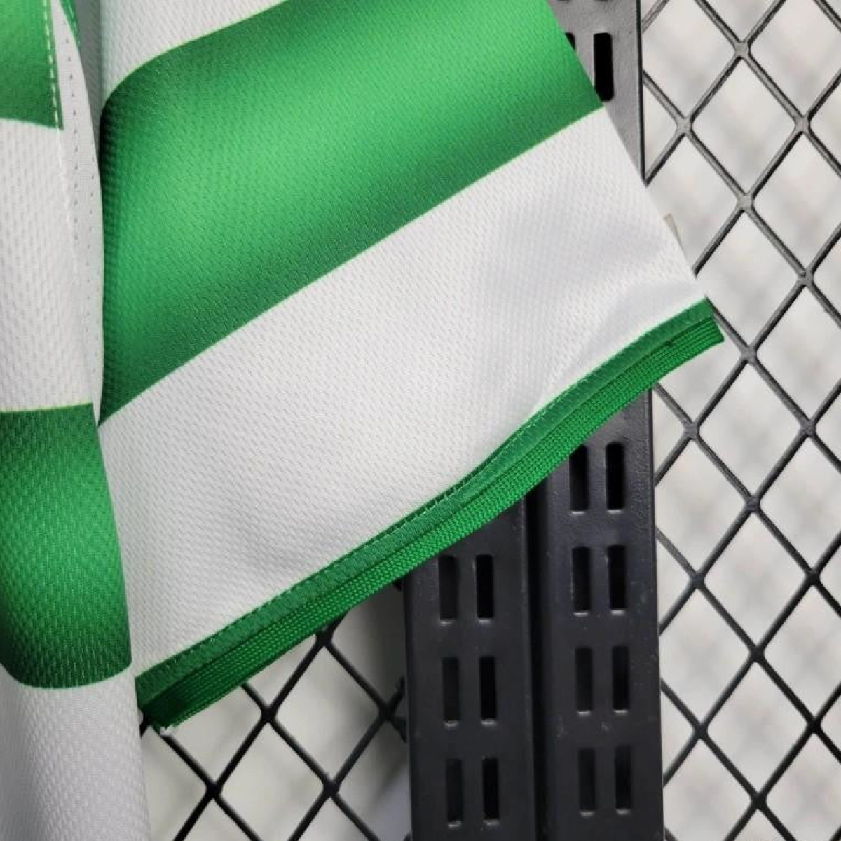 Retro 05/06 Celtic Home Jersey