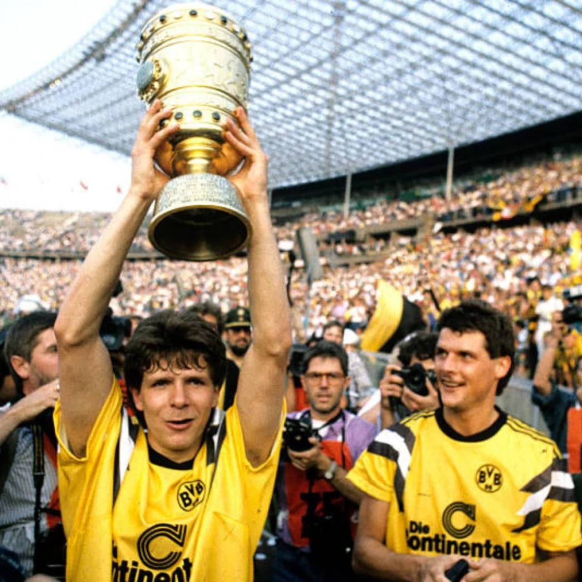 1989 BORUSSIA DORTMUND DFB POKAL Final Home Jersey