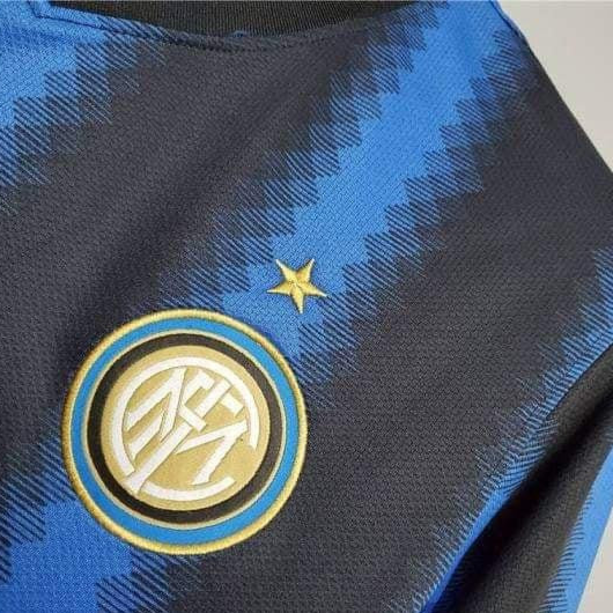 Retro 10/11 Inter Milan Home Jersey