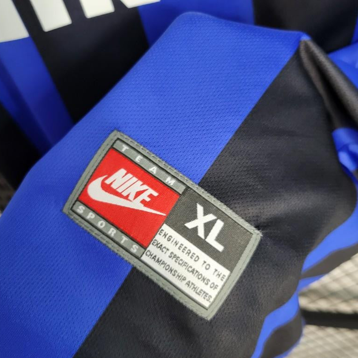 Retro 99-00 Inter Milan Home Jersey