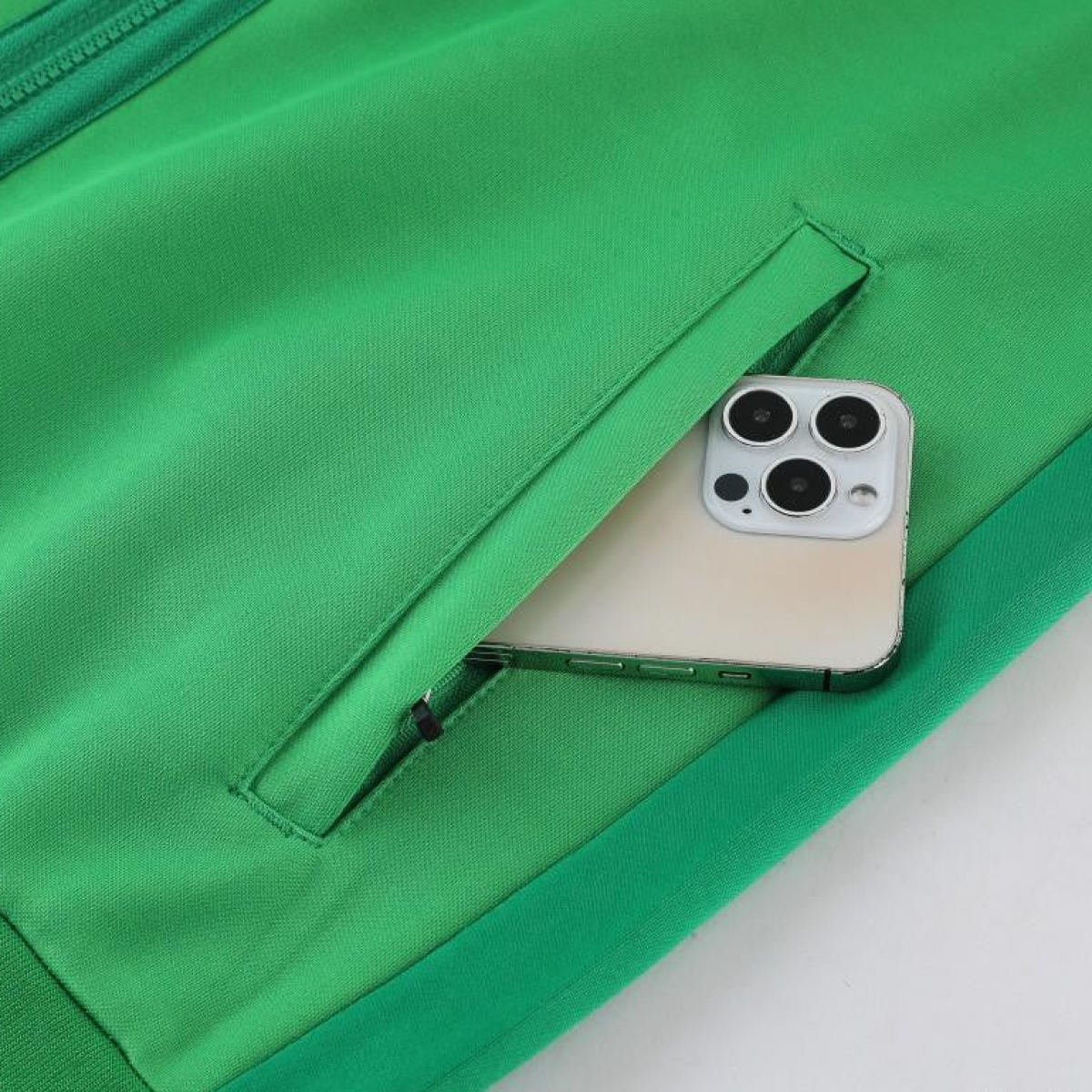 2023 Nike Green Full Zipper Jacket +Pants