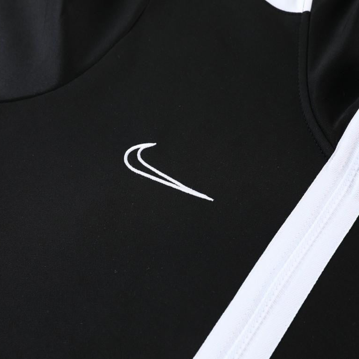 2023 Nike Black Full Zipper Jacket +Pants