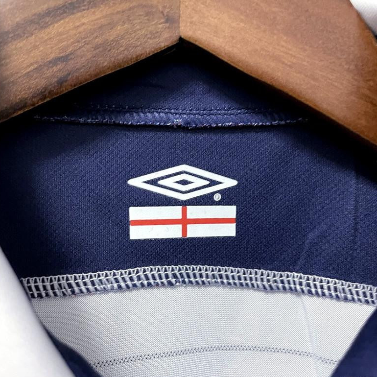 2004 England Home Soccer Jersey