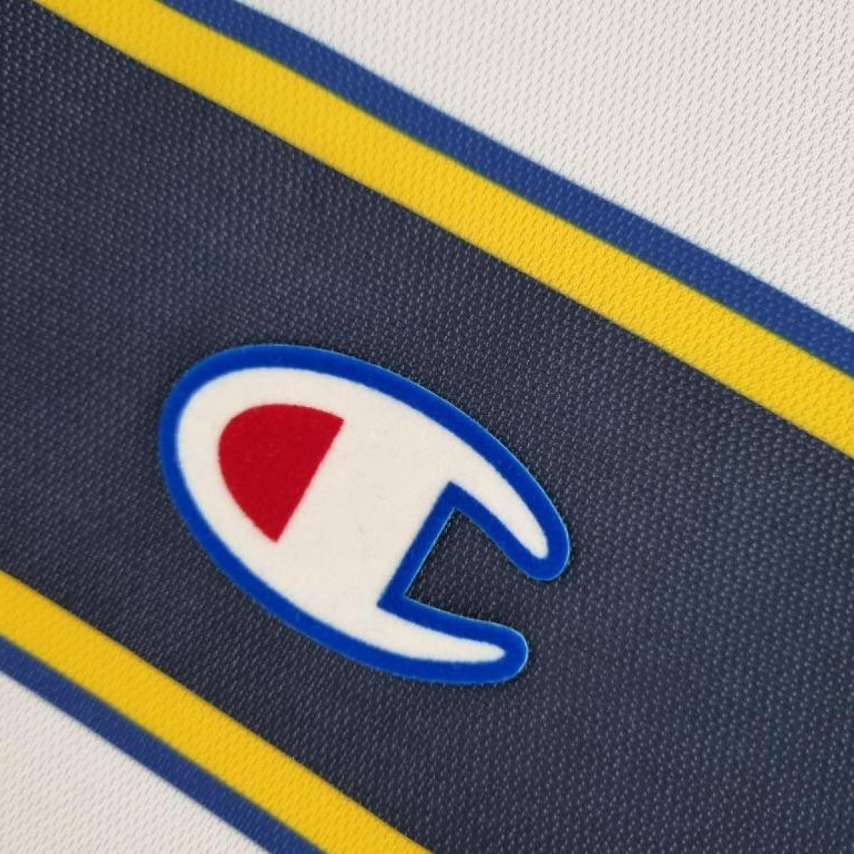 Retro Parma 01/02 Away Soccer Jersey
