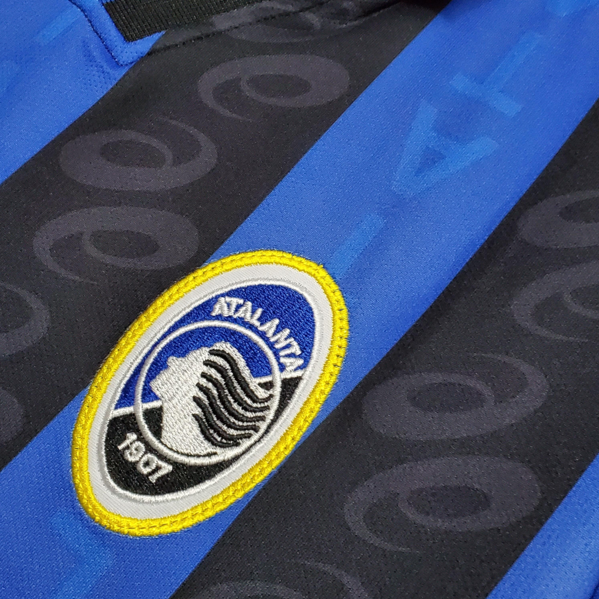 Retro 96/97 Atlanta home Soccer Jersey