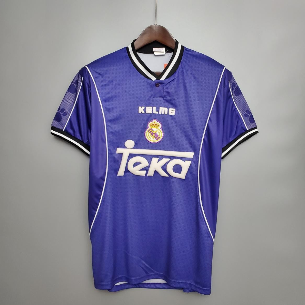 Retro Real Madrid 97/98 away Soccer Jersey