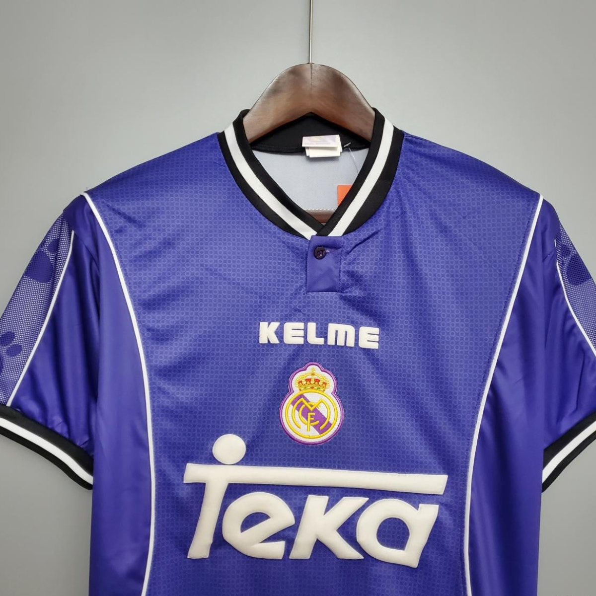Retro Real Madrid 97/98 away Soccer Jersey