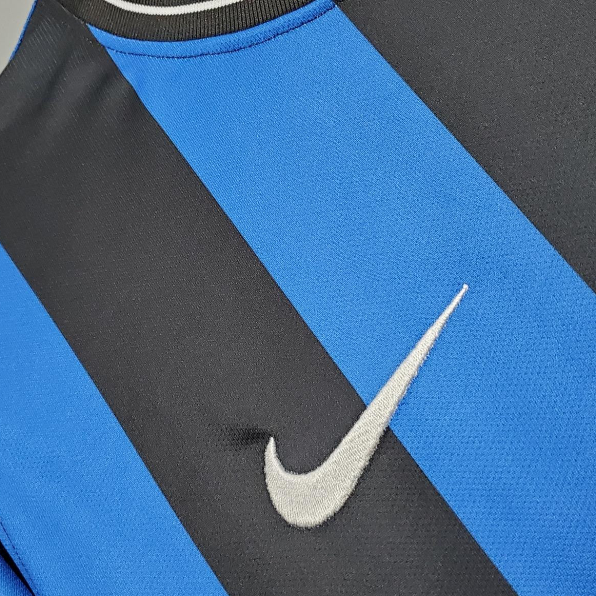 Retro 2010 Inter Milan home Soccer Jersey