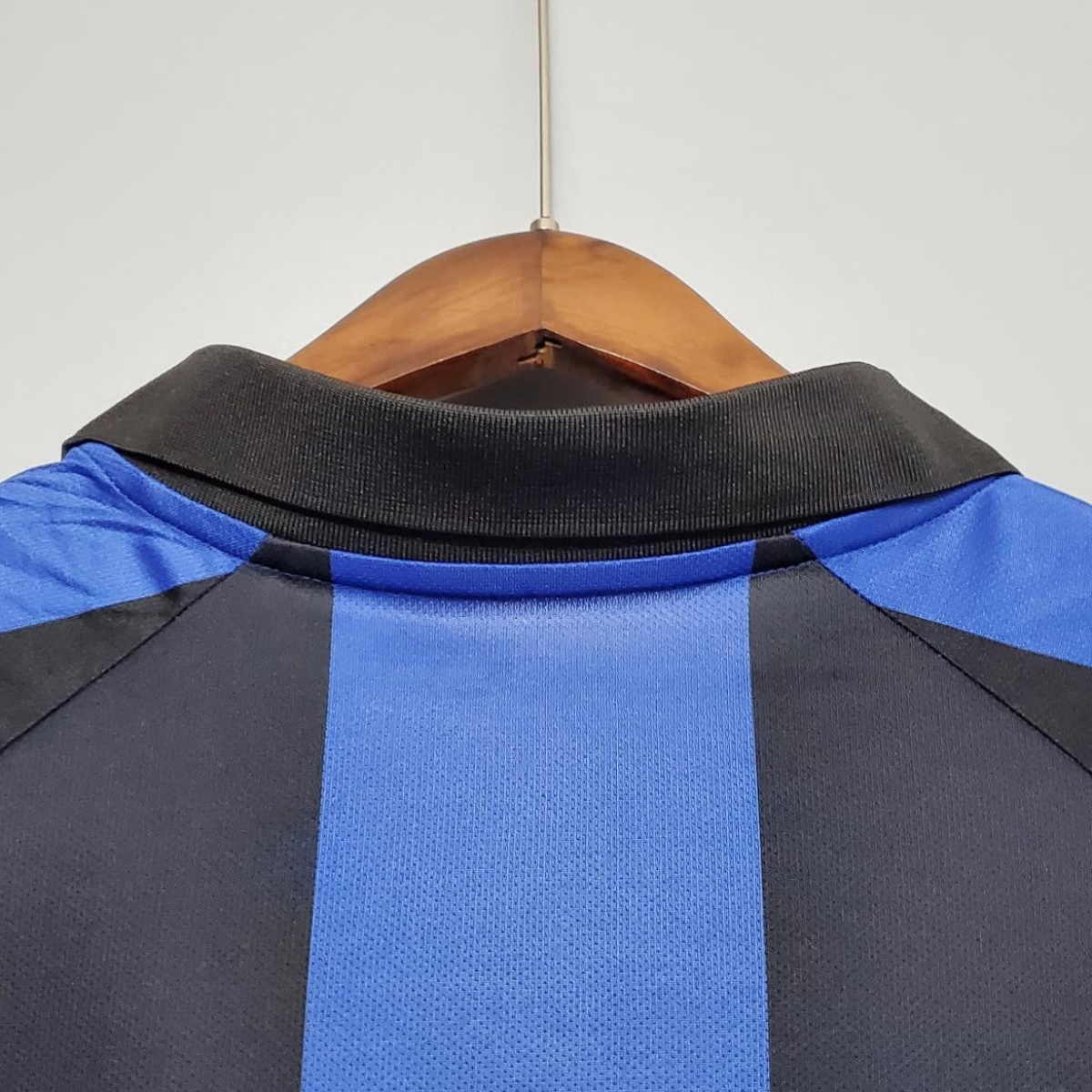 Retro 01/02 Inter Milan home Soccer Jersey