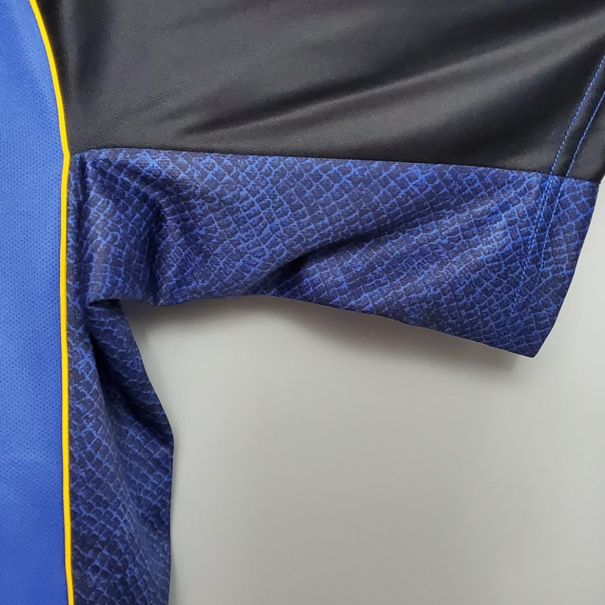 Retro 01/02 Inter Milan home Soccer Jersey