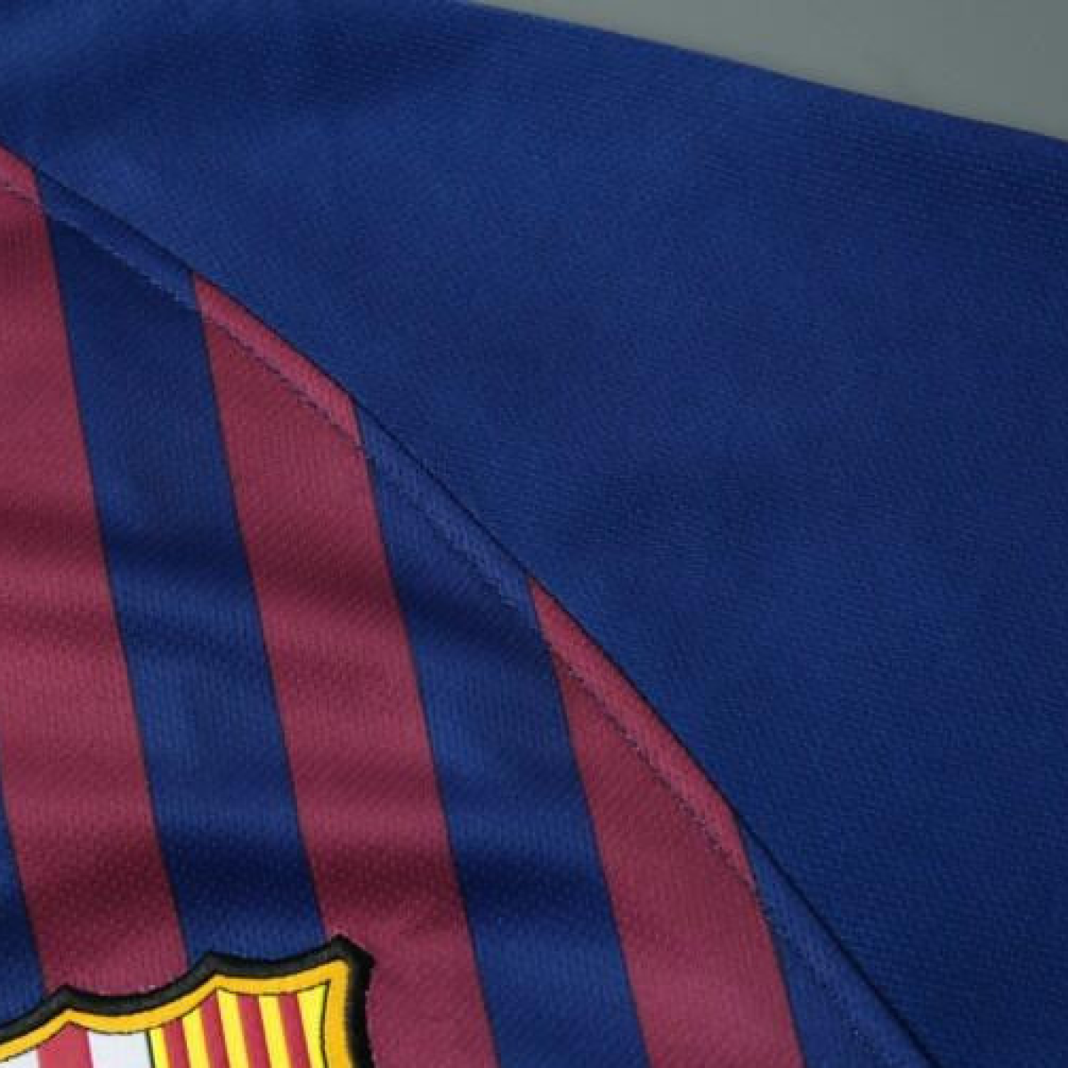 18-19 Barcelona home Soccer Jersey