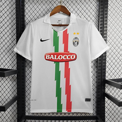10/11 Retro Juventus Away Jersey