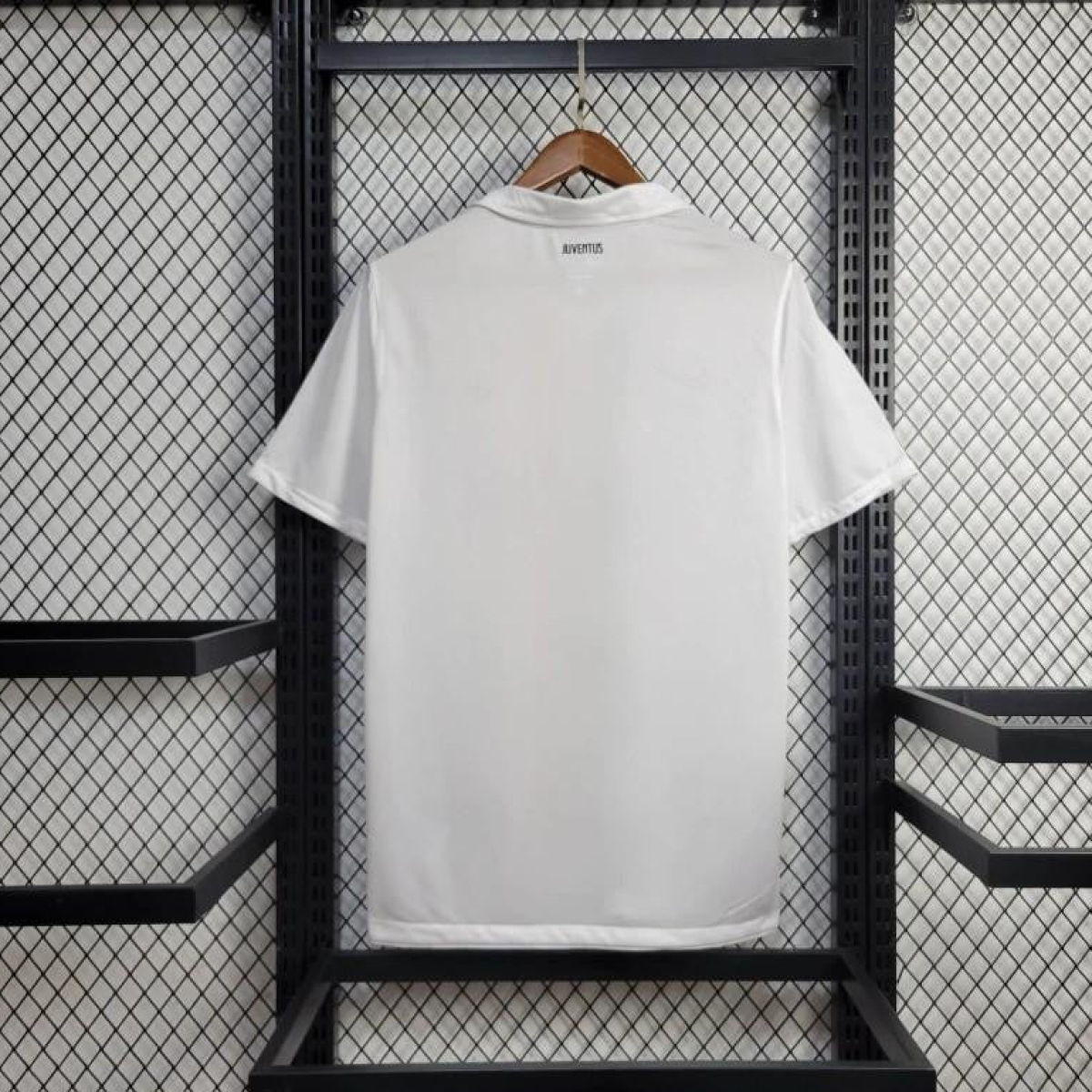 10/11 Retro Juventus Away Jersey