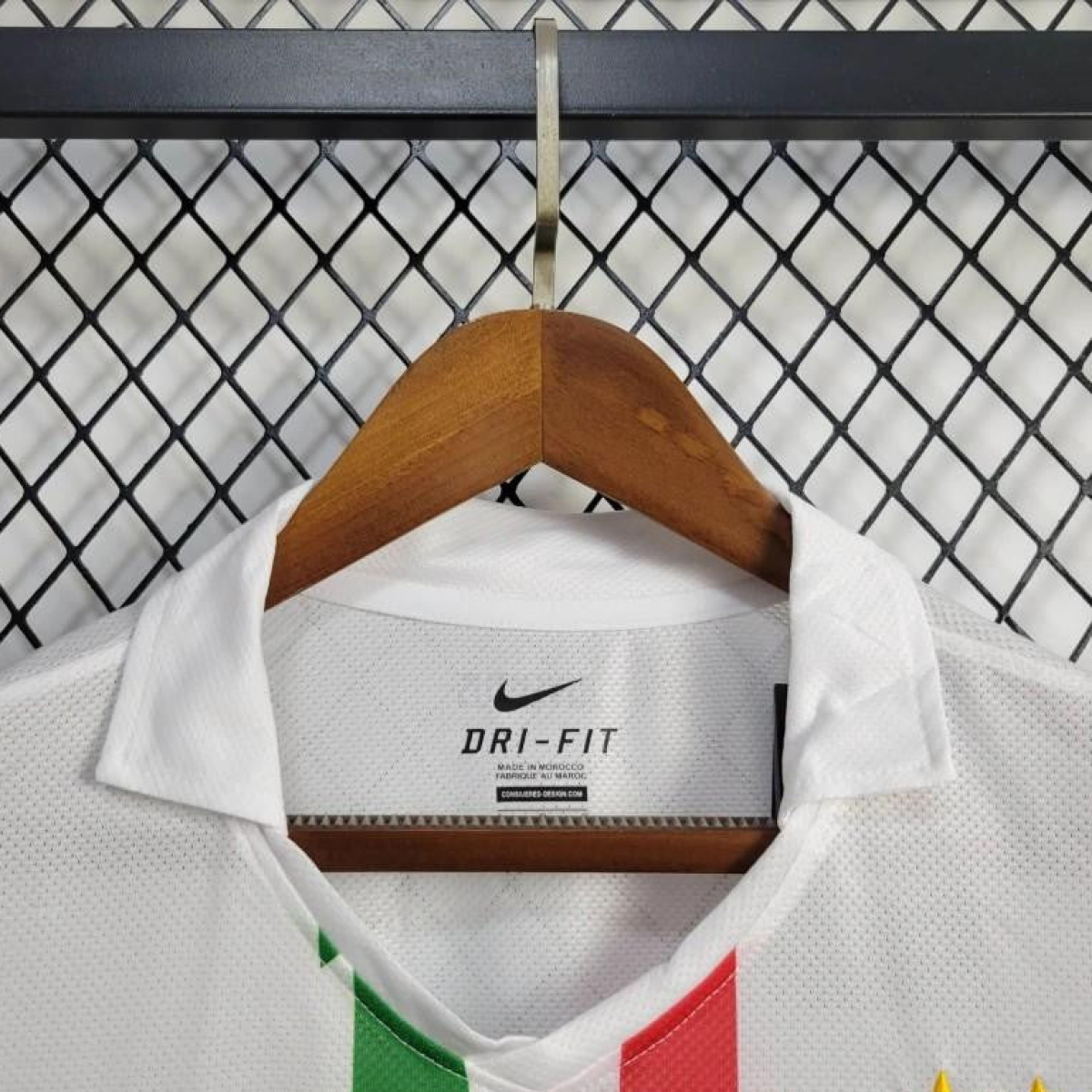 10/11 Retro Juventus Away Jersey