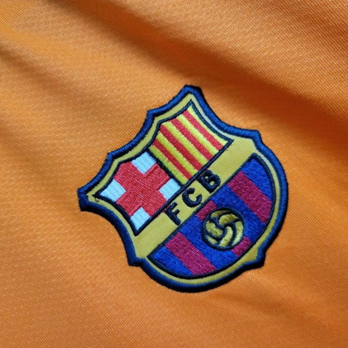 06/07 Retro Barcelona Away Jersey