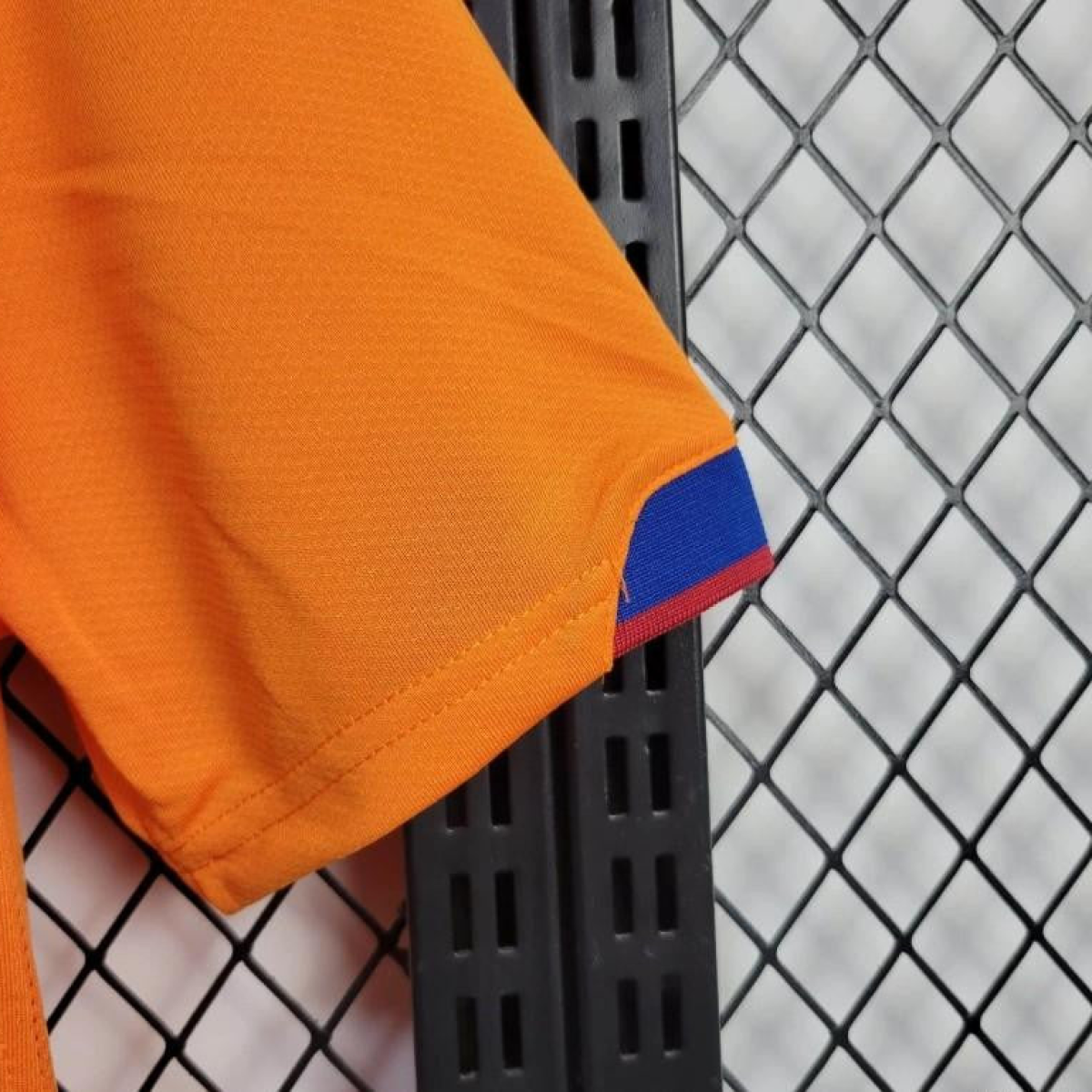 06/07 Retro Barcelona Away Jersey