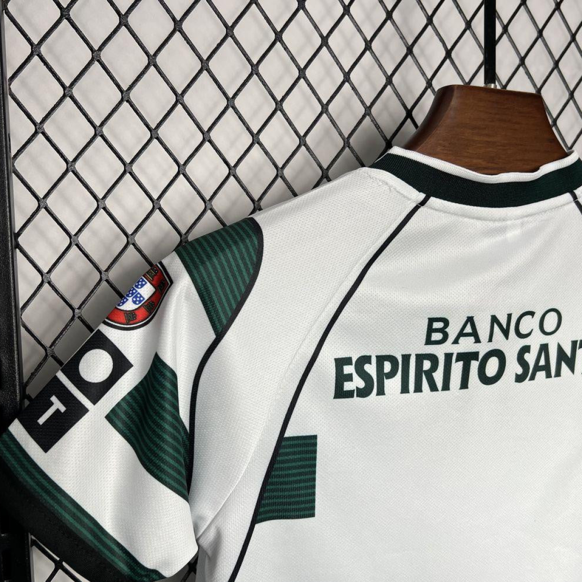 Retro 01/03 Kids Sporting CP Home Jersey