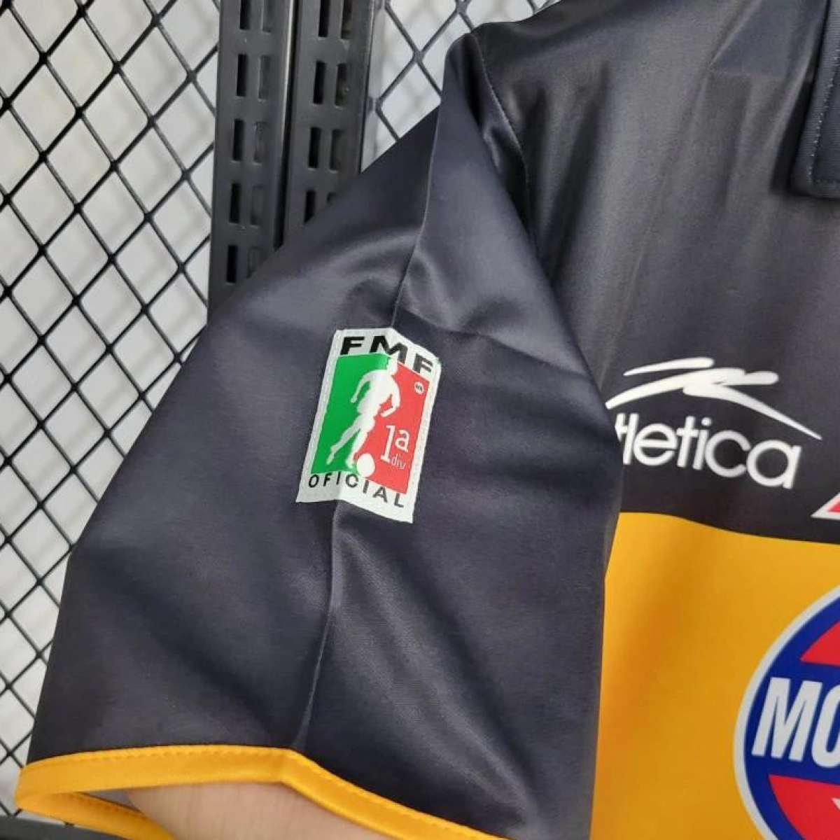 Retro 99/00 Tigres UANL Away Jersey