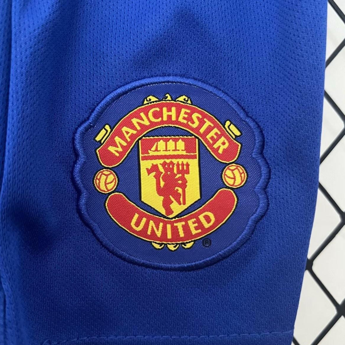 Retro 24/25 Kids Manchester United Third Blue Jersey