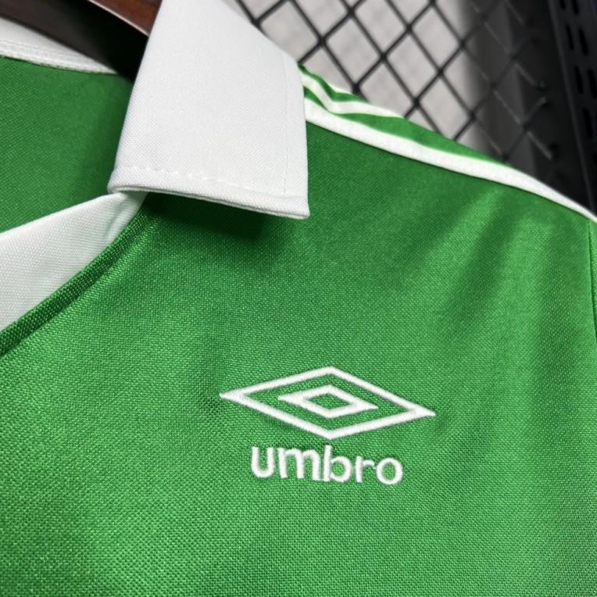 Retro 1980 Celtic Home Jersey