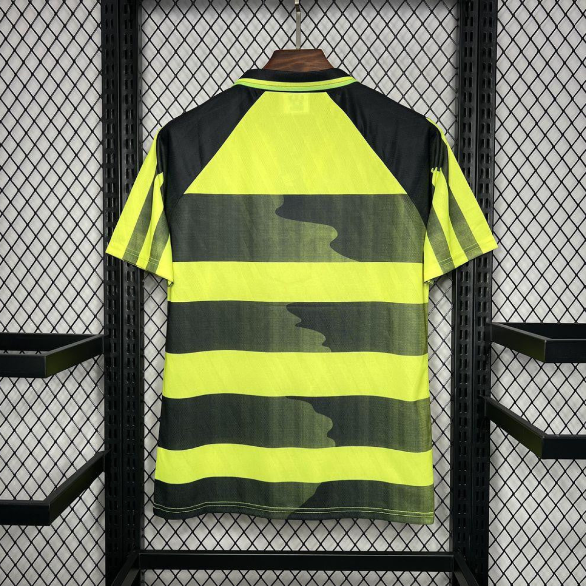 Retro 96/97 Celtic Away Yellow/Black Jersey