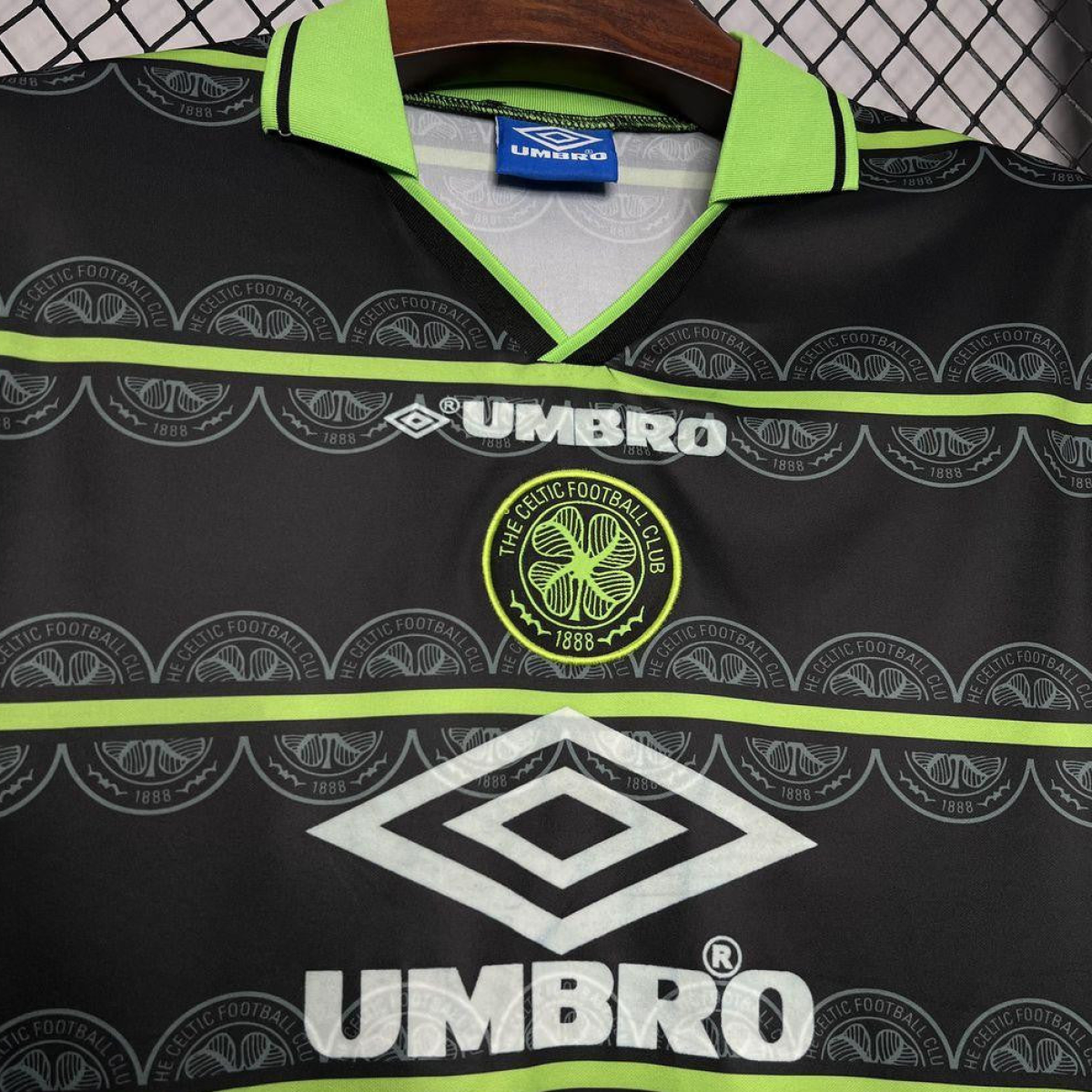 Retro 98/99 Celtic Away Black Jersey