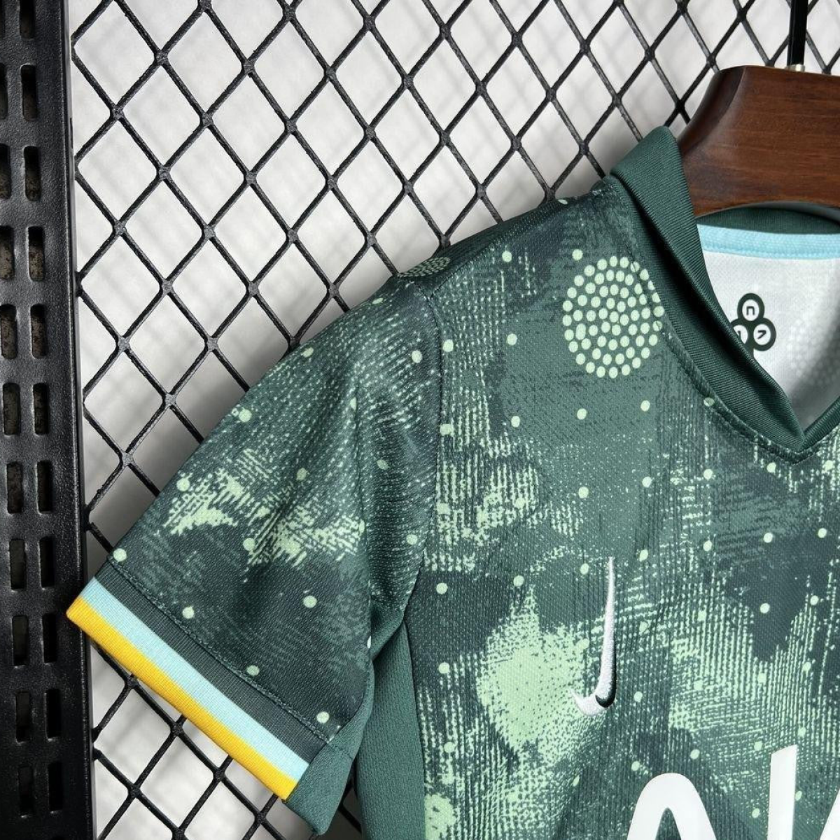 24/25 Kids  Tottenham Hotspur Third Green Jersey
