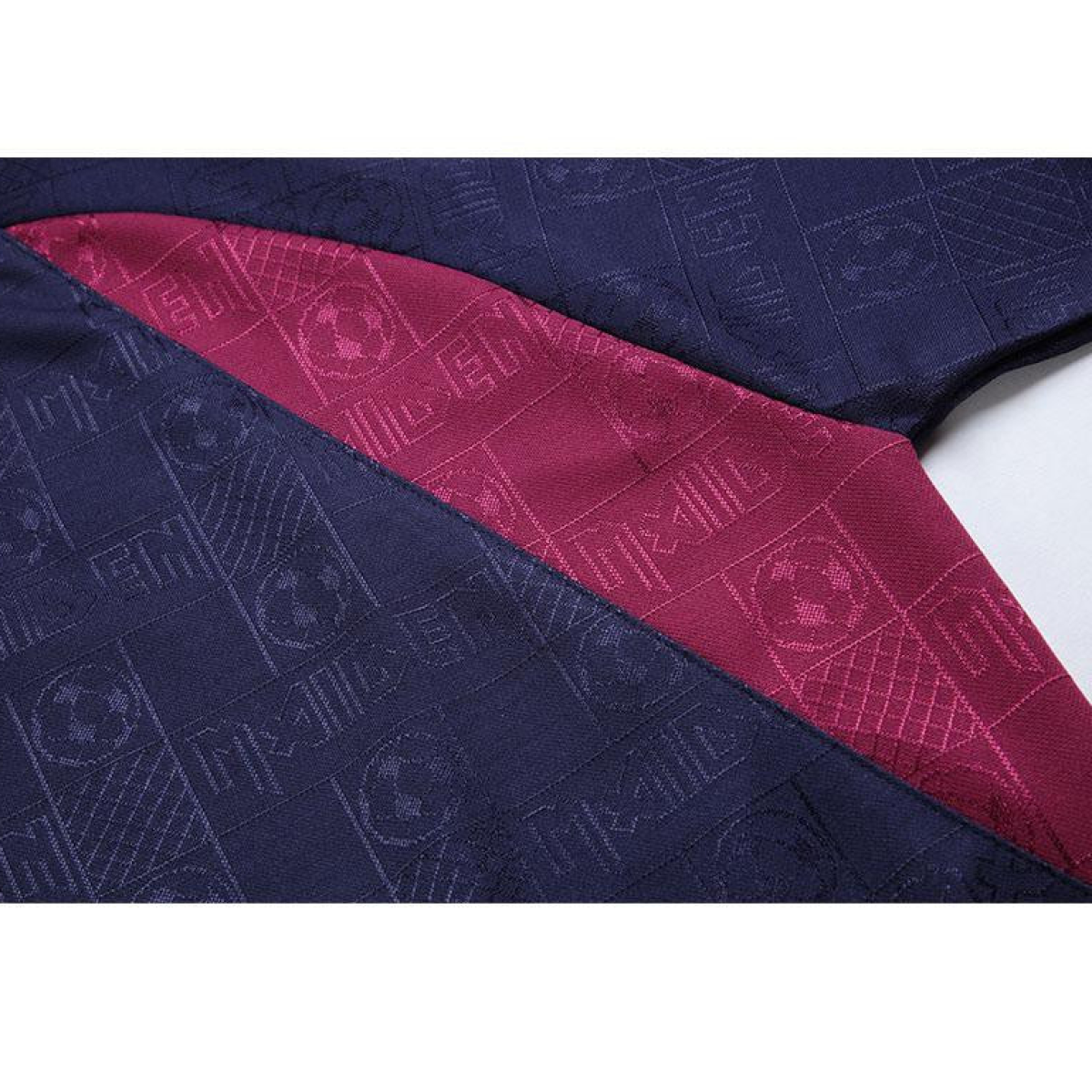 Retro 2010 West Ham United x Iron Maiden Home Jersey