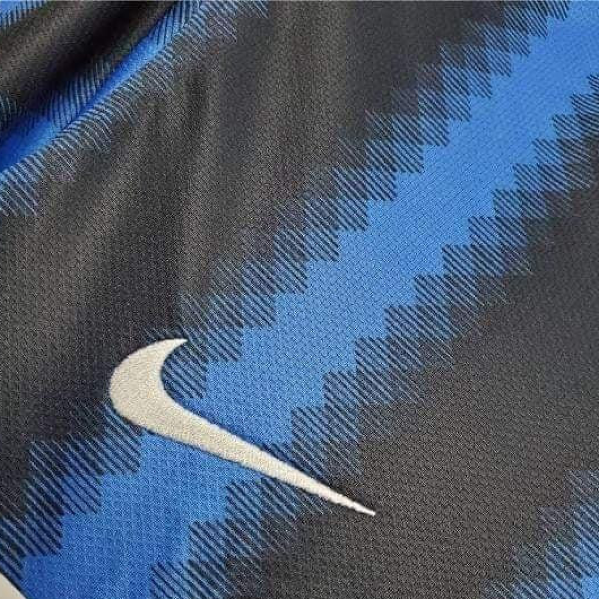 Retro 10/11 Inter Milan Home Jersey