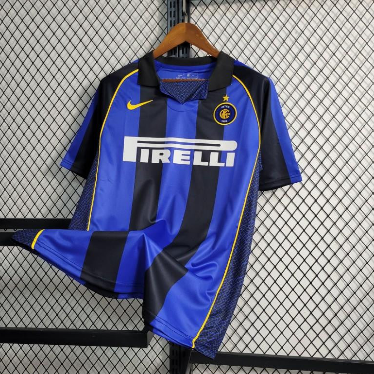 Retro 01-02 Inter Milan Home Jersey
