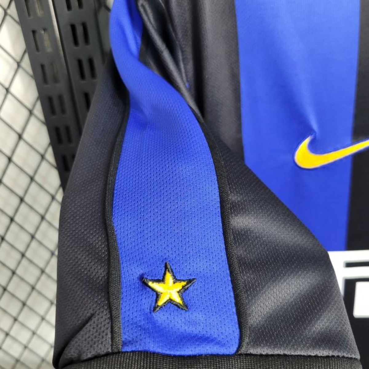 Retro 99-00 Inter Milan Home Jersey