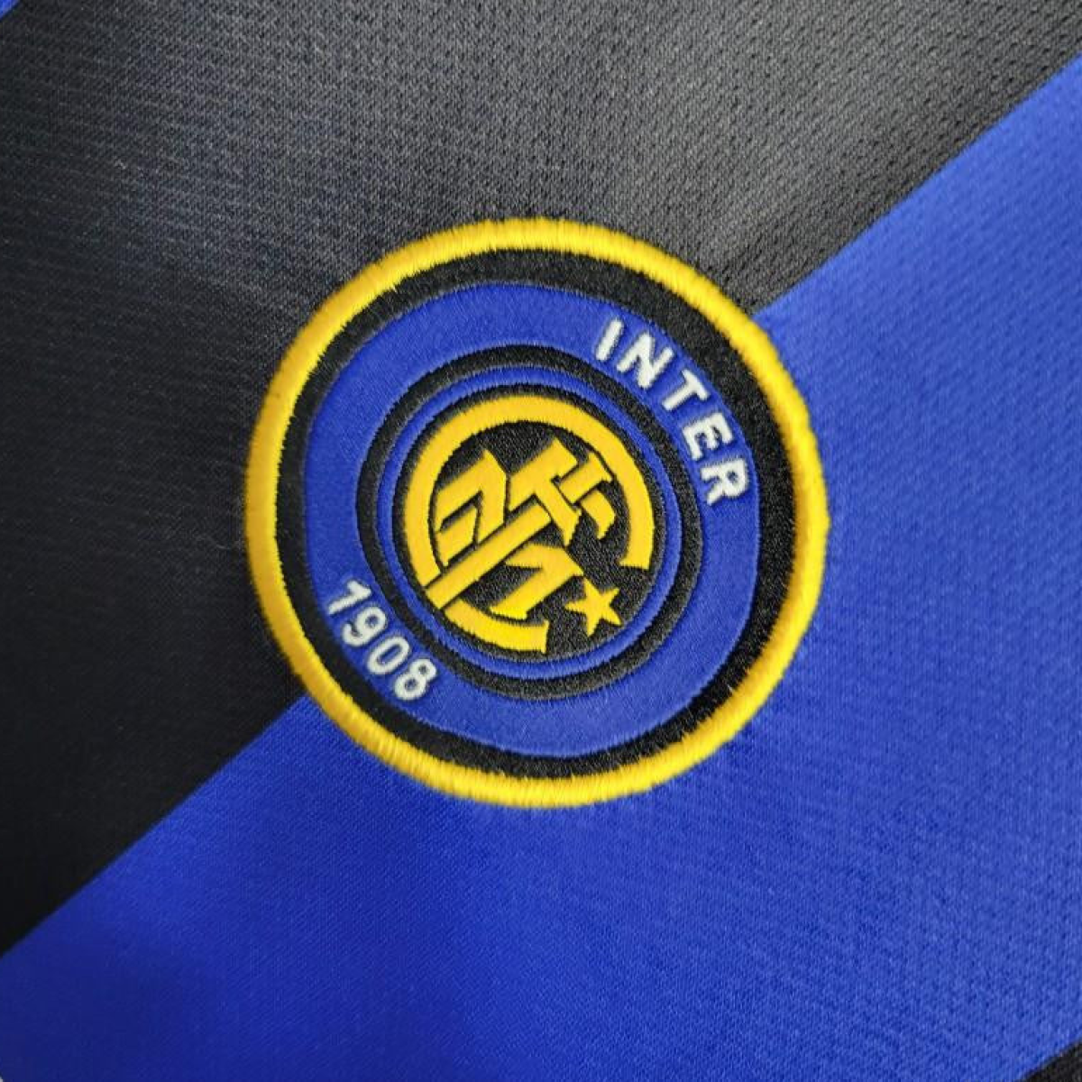 Retro 99-00 Inter Milan Home Jersey