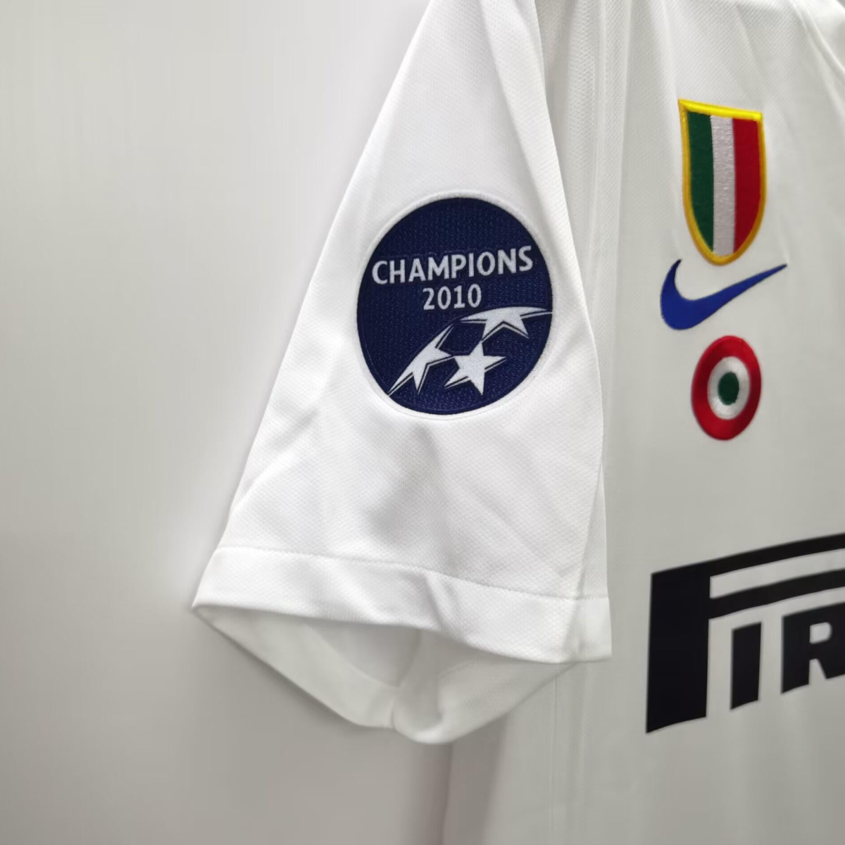 Retro 10/11 Inter Milan Away White Jersey With Full Patches