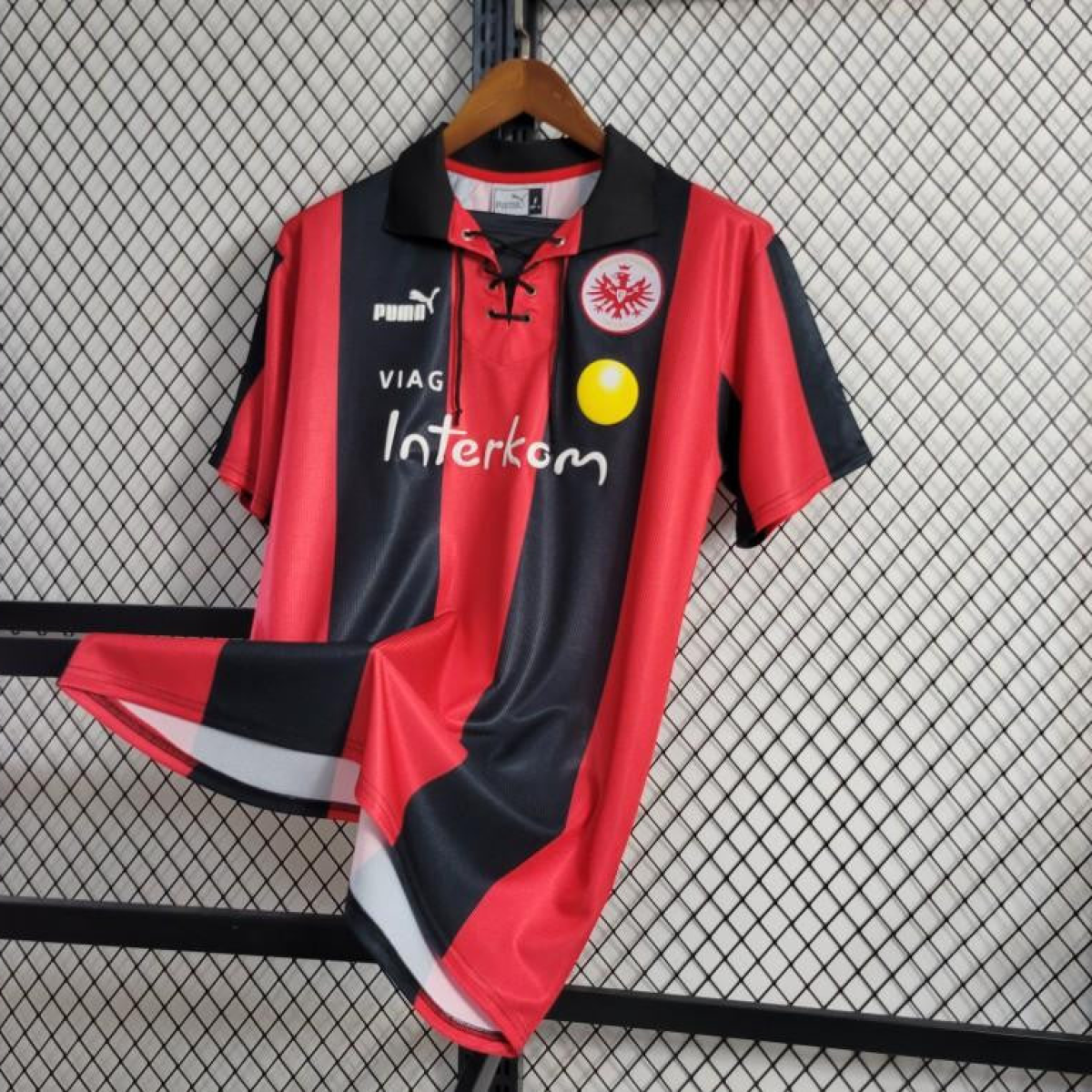 Retro 98/00 Eintracht Frankfurt Home Jersey