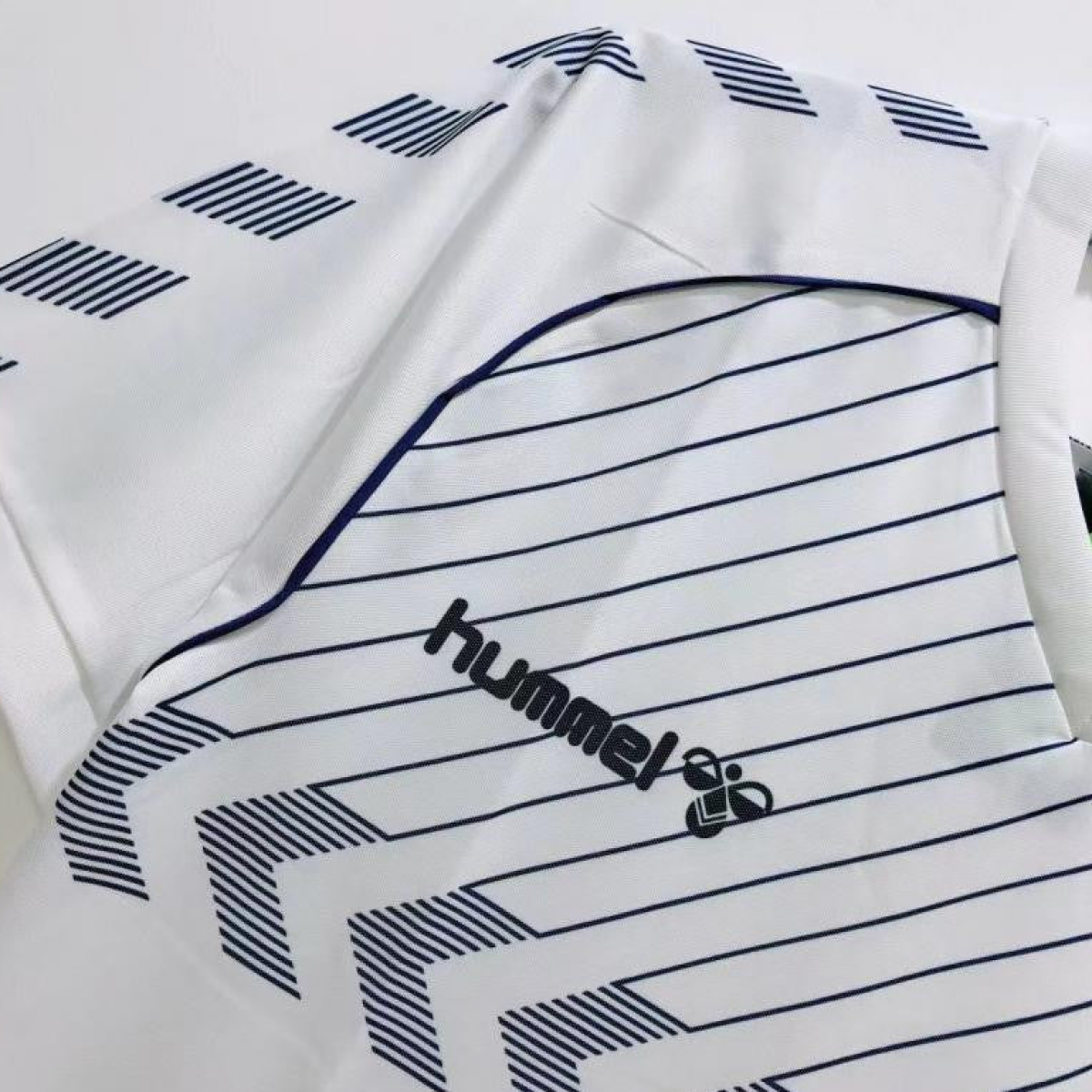 Retro 95/96 Tottenham Hotspur Home Jersey