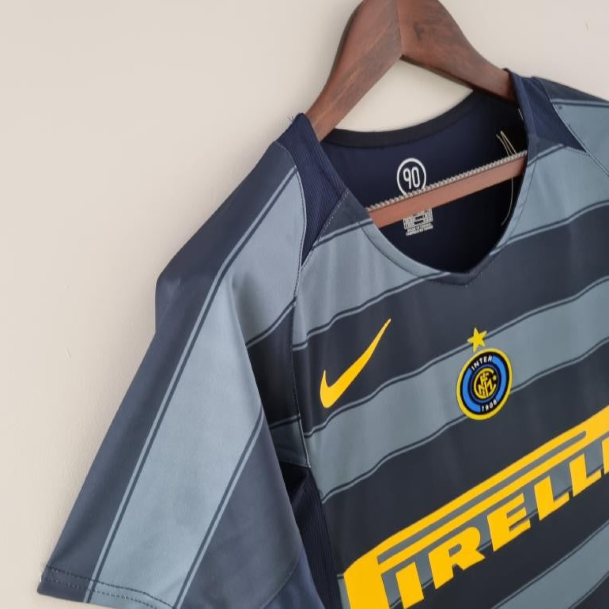 Retro Inter Milan 04/05 Third Away Soccer Jersey