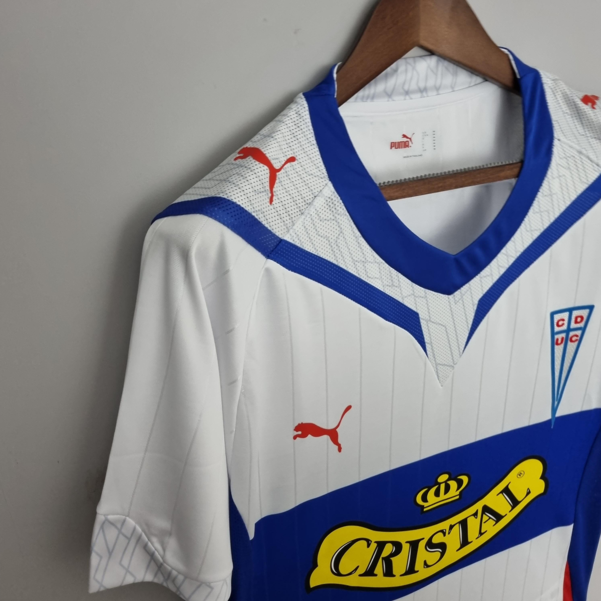Retro 2009 Club Deportivo Universidad Católica home Soccer Jersey