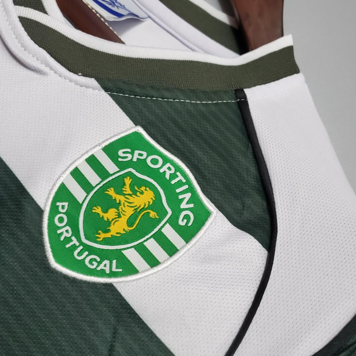 Retro Sporting Lisbon 01/03 home Soccer Jersey
